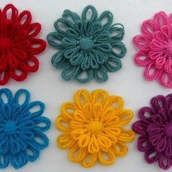 Пазл: Цветы из ниток