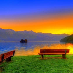 Пазл: Вечер на озере  