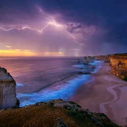 Пазл: Гроза на побережье 