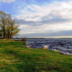 Пазл: Река волнуется