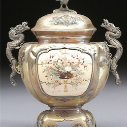 Пазл: Антикварная ваза