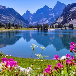 Пазл: Горное озеро 