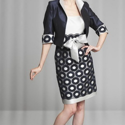 Пазл: Женщина в шляпке 