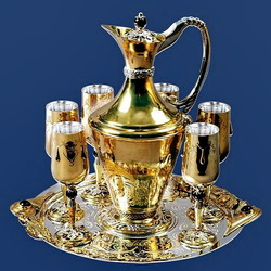 Пазл: Серебряный набор для вина 