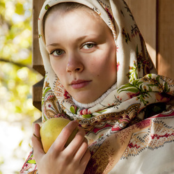 Пазл: Русская красавица 