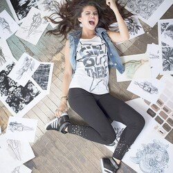 Пазл: Селена Гомес