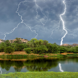 Пазл: Удар молнии