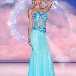 Пазл: Дизайнерское платье 