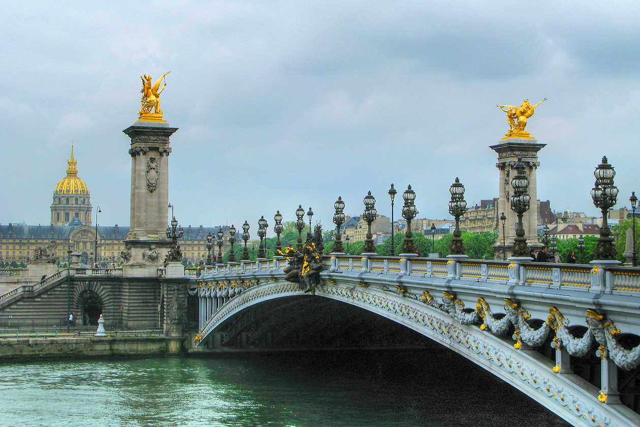 Мост Александра 3 во Франции
