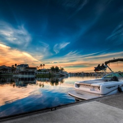 Пазл: Катер у причала