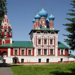 Пазл: Успенская церковь в Угличе