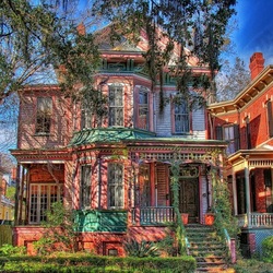 Пазл: Розовый коттедж