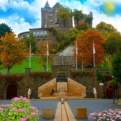 Пазл: Замок Клопп