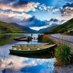 Пазл: Горное озеро