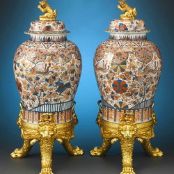 Пазл: Антикварные вазы