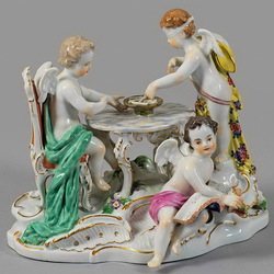 Пазл: Фарфоровая статуэтка