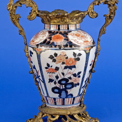 Пазл: Антикварная ваза