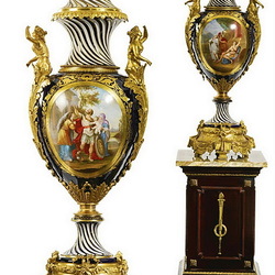 Пазл: Антикварные вазы