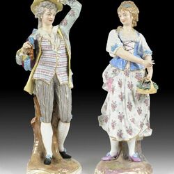 Пазл: Фарфоровые статуэтки