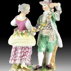 Пазл: Фарфоровая статуэтка