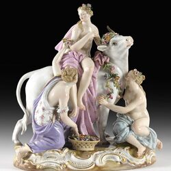 Пазл: Фарфоровая статуэтка