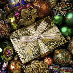 Пазл: Подарок к празднику