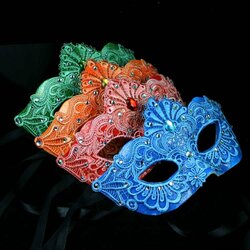 Пазл: Карнавальные маски