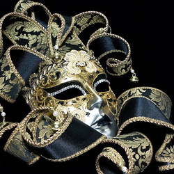 Пазл: Маска