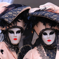 Пазл: Венецианские маски