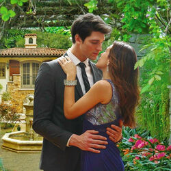 Пазл: В саду