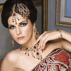 Пазл: Украшения индийских красавиц