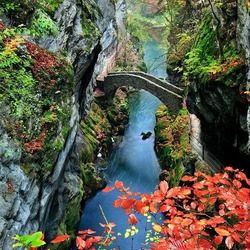 Пазл: Ущелье