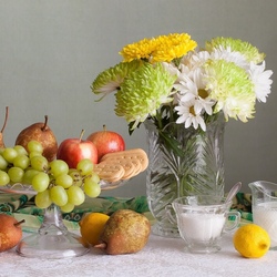 Пазл: Натюрморт с хризантемами