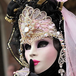 Пазл: Венецианская маска