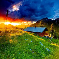 Пазл: Коттедж в горах