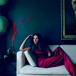 Пазл: Кейт Бекинсейл