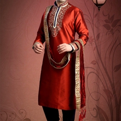 Пазл: Мужской национальный костюм