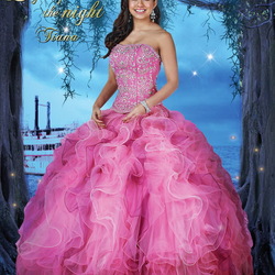 Пазл: Дизайнерское платье