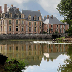 Пазл: Отель Ла-Ферте-Сент-Обене