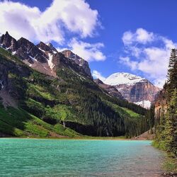 Пазл: Горное озеро