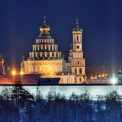 Пазл:  Новоиерусали́мский монастырь