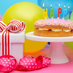 Пазл: Торт со свечками