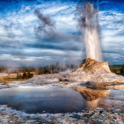 Пазл: Гейзер Замок