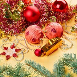 Пазл: Новогодние шары