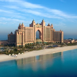 Пазл: Роскошный отель на побережье