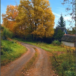 Пазл: На повороте к дому