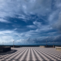 Пазл: Утро на набережной