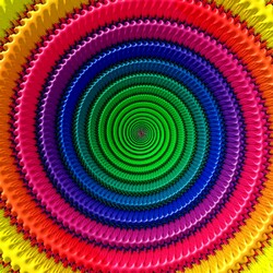 Пазл: Цветная воронка