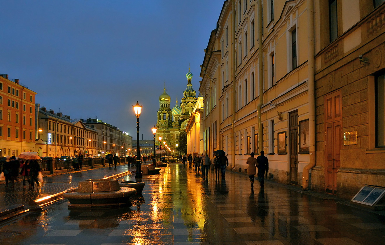 Санкт-Петербург Невский проспект дождь