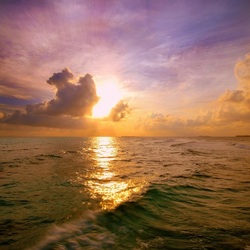 Пазл: Солнечная дорожка на море